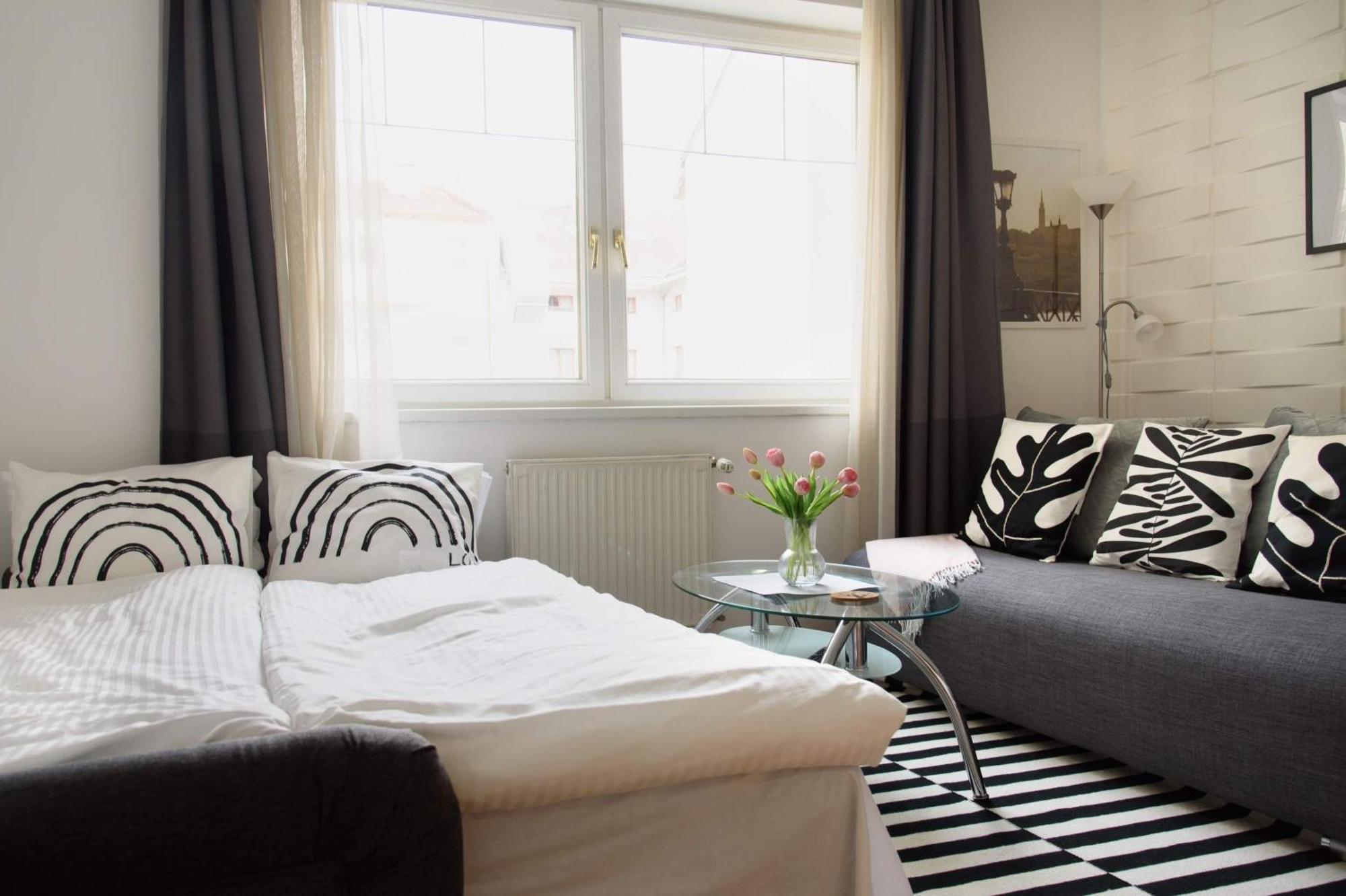 Peony Kaldy Apartman Free Garage Under The House Budapest Ngoại thất bức ảnh