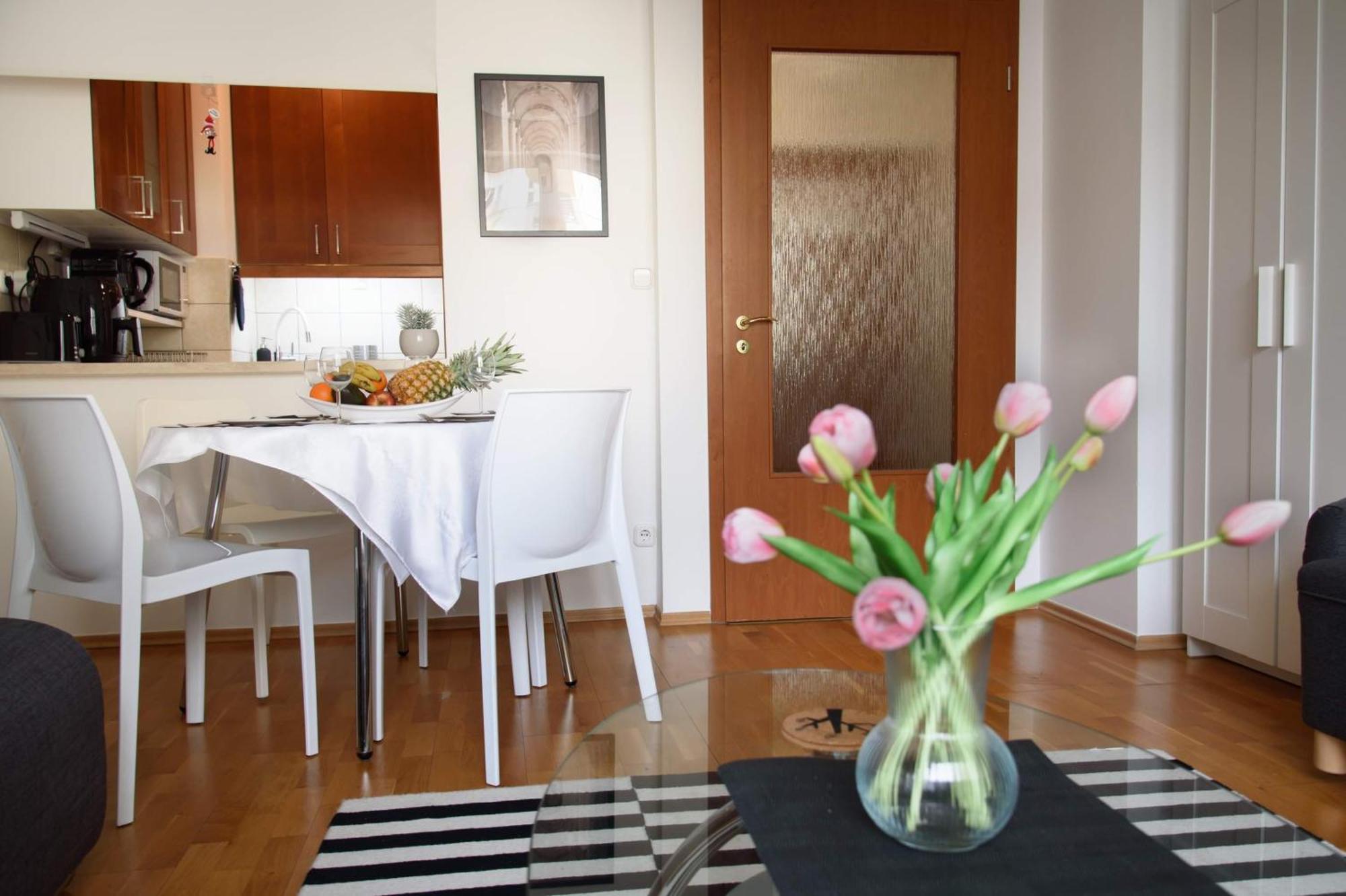 Peony Kaldy Apartman Free Garage Under The House Budapest Ngoại thất bức ảnh